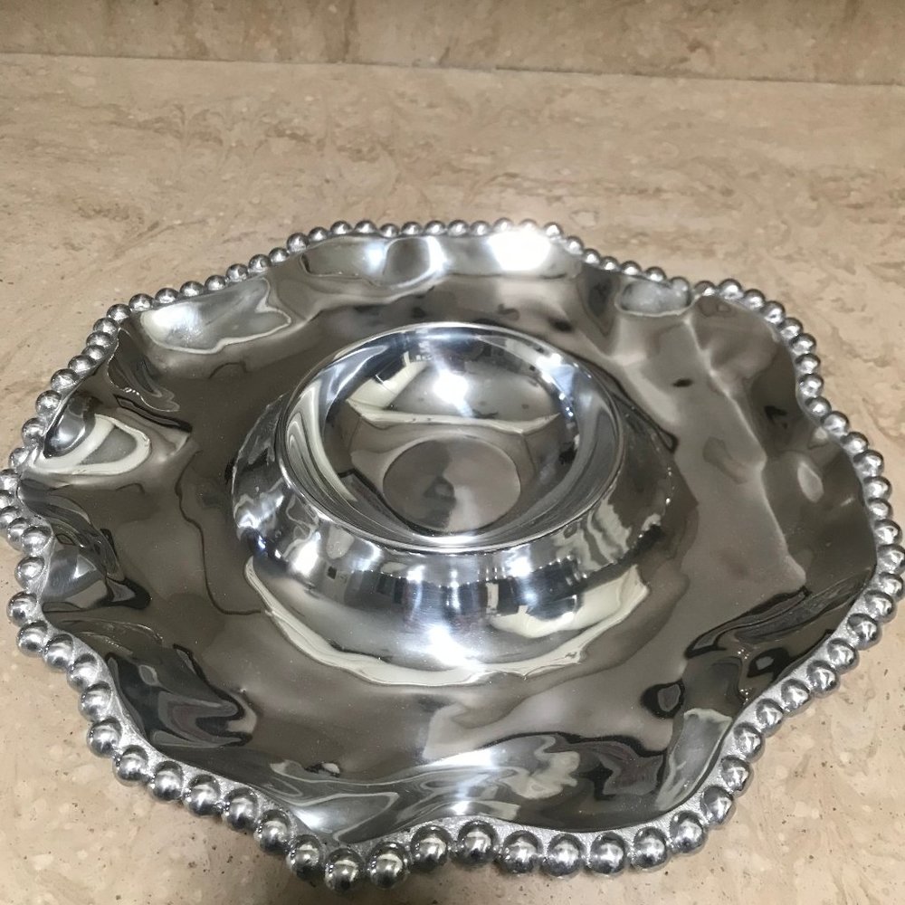 Mariposa brand serving dish